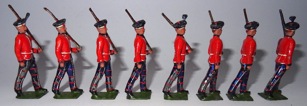 Britains set 1395, King's Own Scottish Borderers - Image 3 of 5