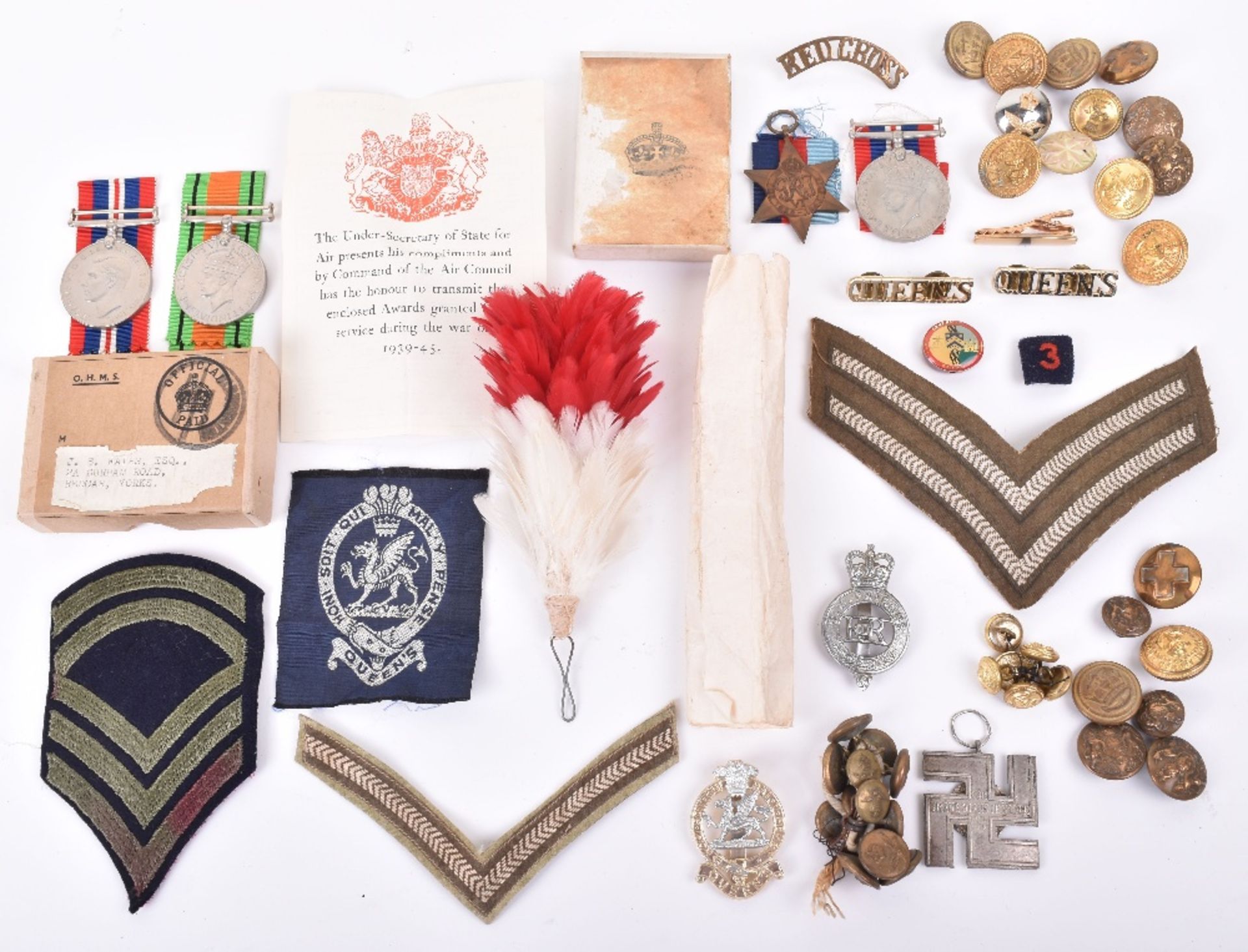 Medals,Buttons and Badges