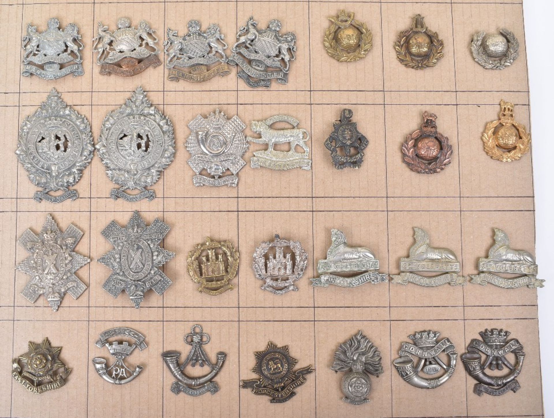 Military Cap Badges - Image 2 of 3