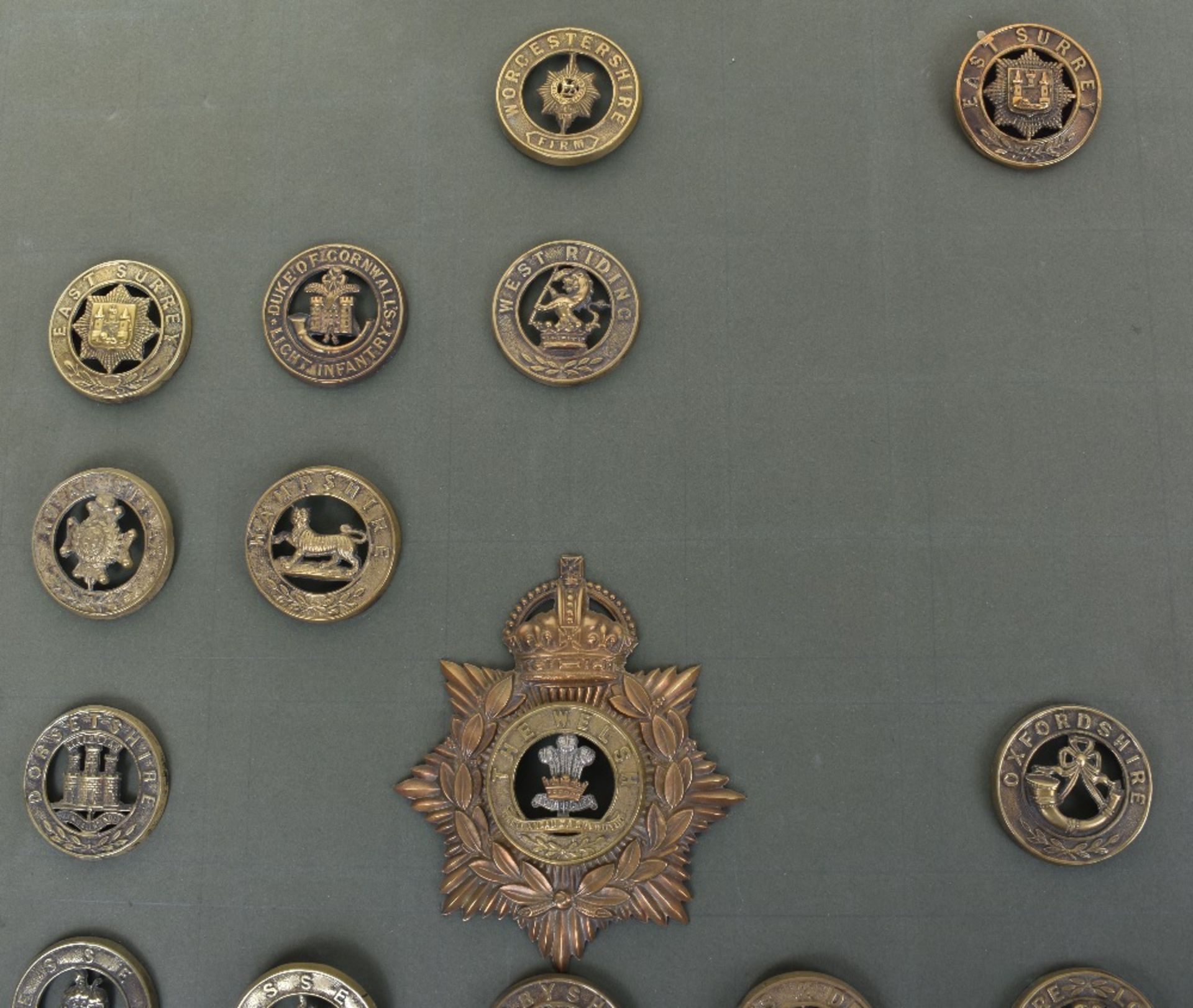 Military Helmet Plate and Centres - Image 3 of 5