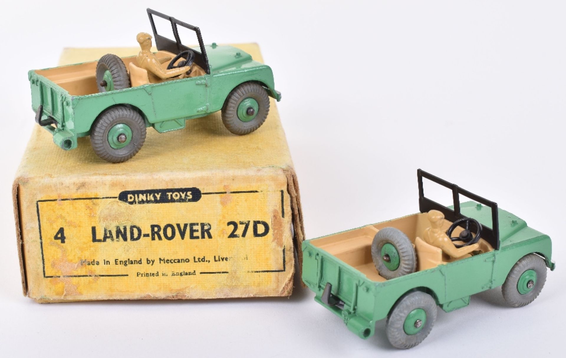 Dinky Toys Two 27D Land-Rovers in Trade Box - Image 2 of 5