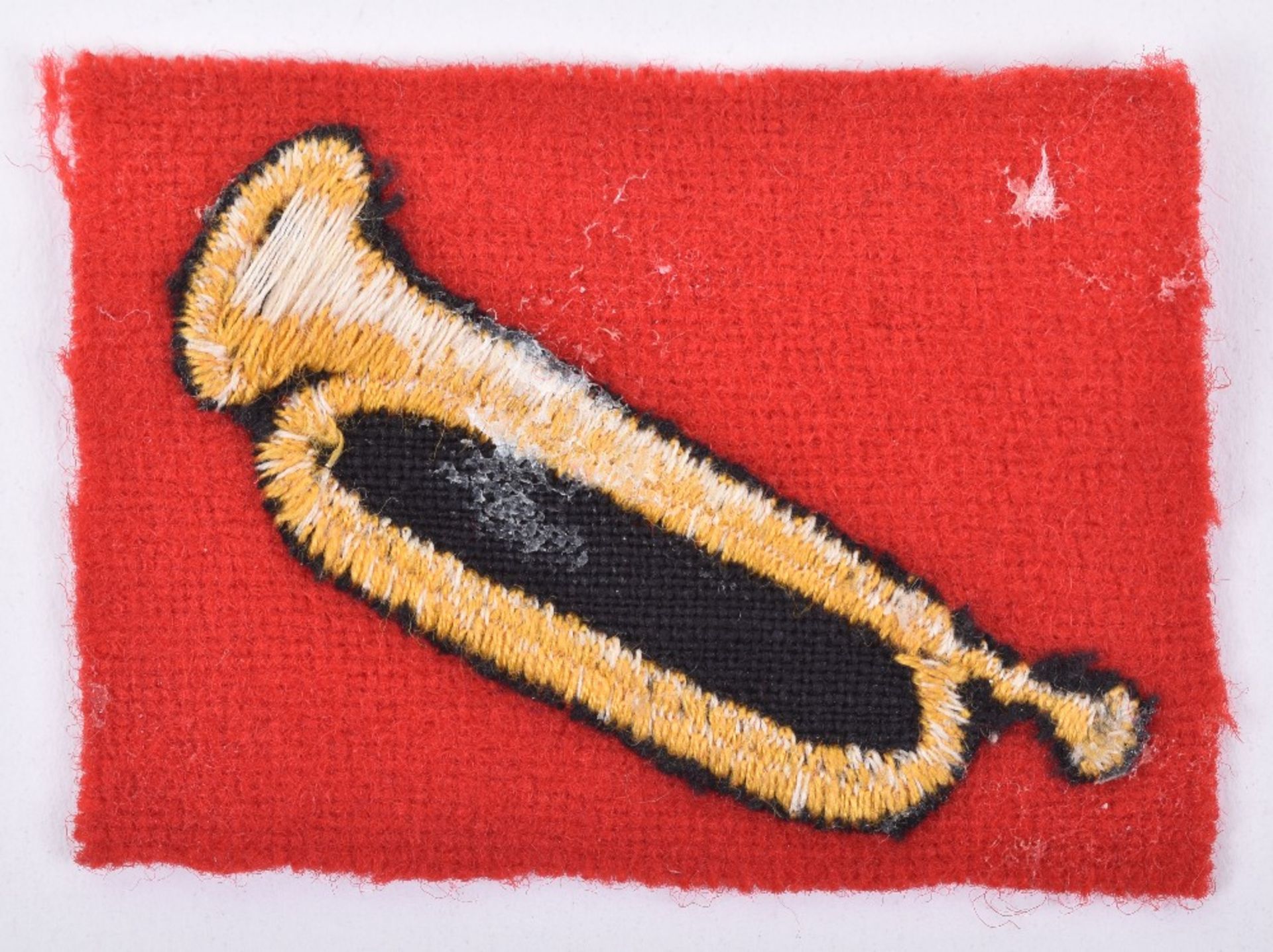 Rare 9th Corps 2nd Pattern HQ Staff and Military Police Cloth Formation Sign - Image 2 of 2