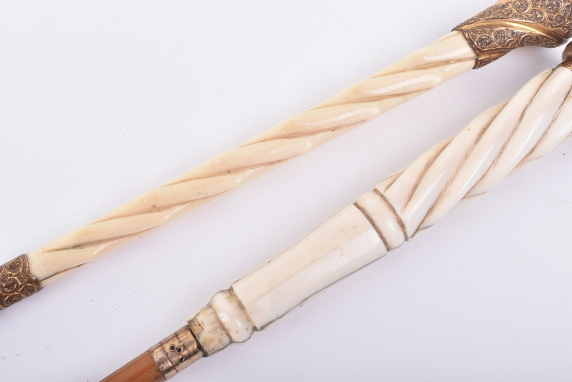 ^A 19th century ivory walking stick - Image 6 of 7