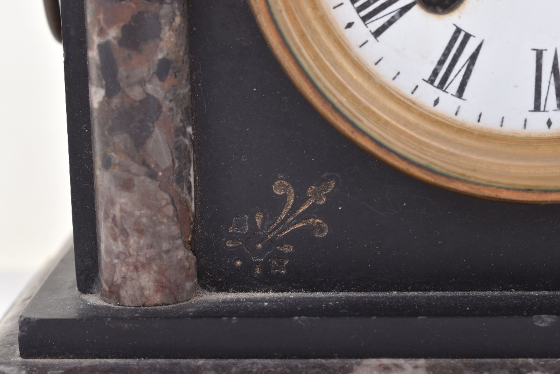 Victorian marble and black slate mantle clock - Image 4 of 10