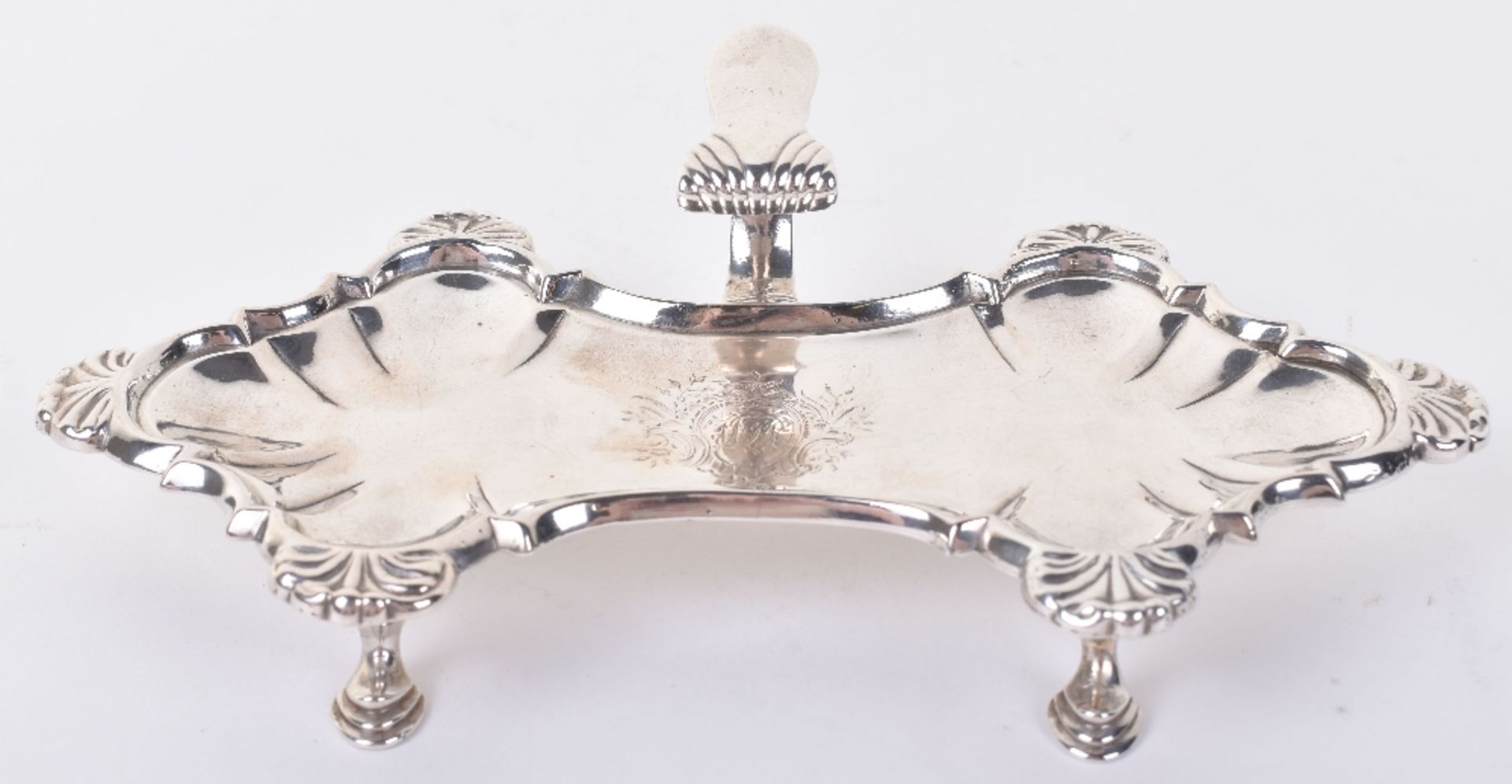 A George II silver snuffer tray, Robert Rew, London 1756