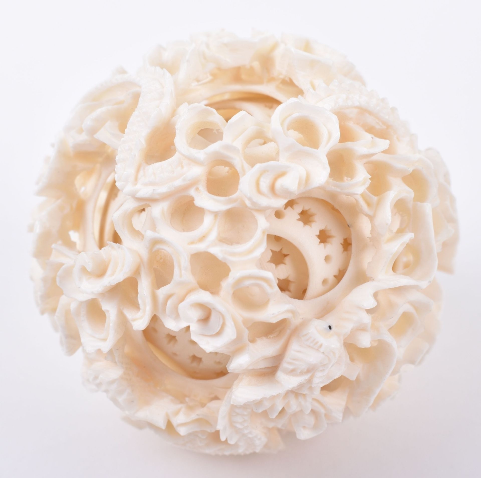 ^A 19th century Chinese Canton carved ivory puzzle ball - Image 5 of 9