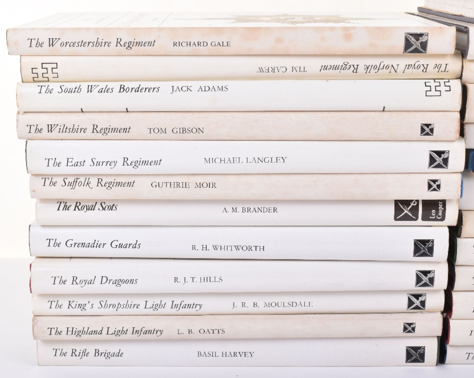 25x Famous Regiments of the British Army Books - Image 2 of 3