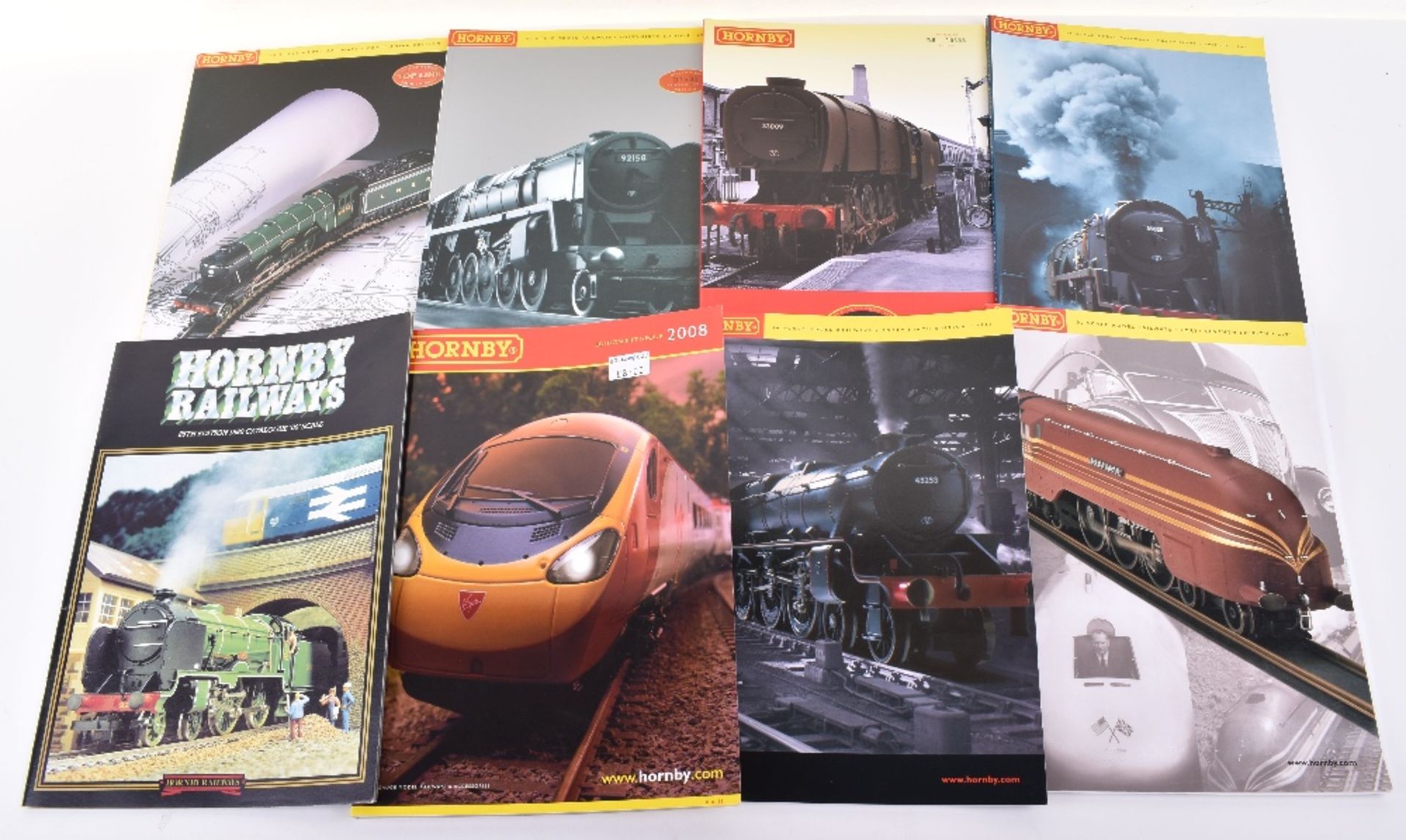 An Extensive Collection of Hornby Catalogues/Leaflets from 1931 to 2009 - Image 4 of 13