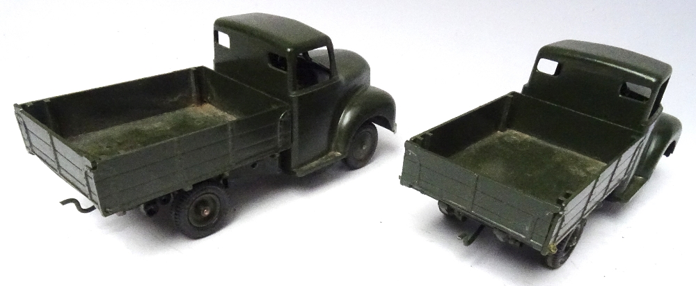 Britains two sets 1334, Army Four-wheel Truck - Image 4 of 4
