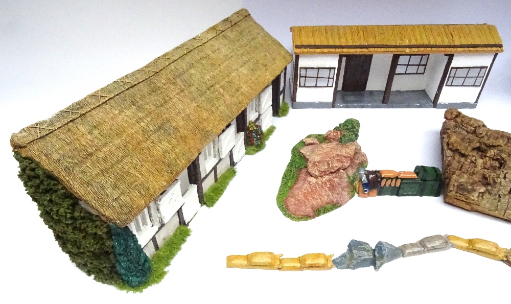 1/32 scale buildings from Africa, India and Wild West - Image 4 of 5
