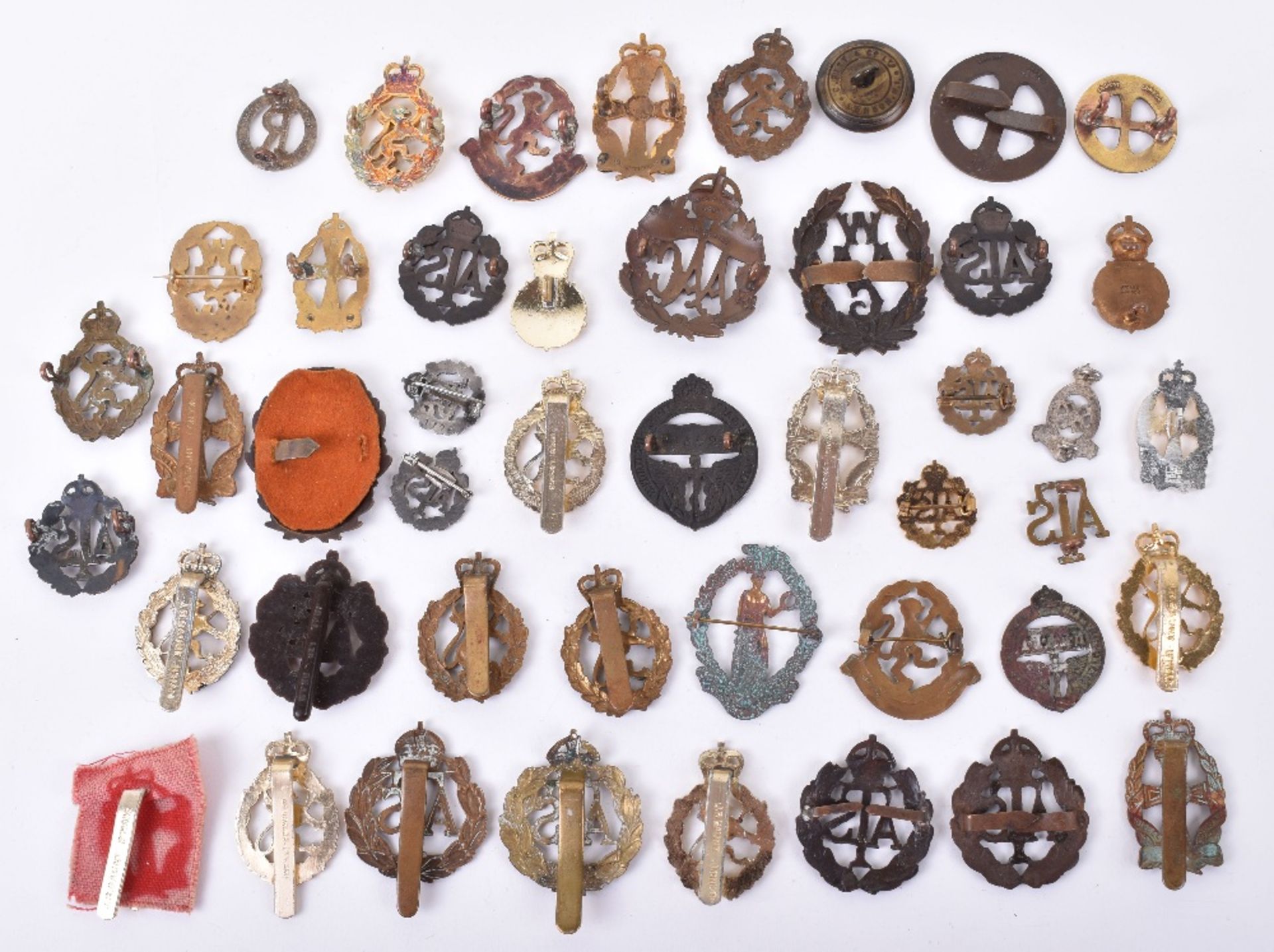 Selection of Women’s Services Cap, Collars and Assorted Insignia - Image 2 of 2