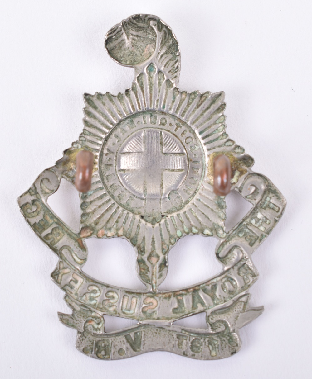 1st Volunteer Battalion Royal Sussex Regiment Cap Badge - Image 2 of 2