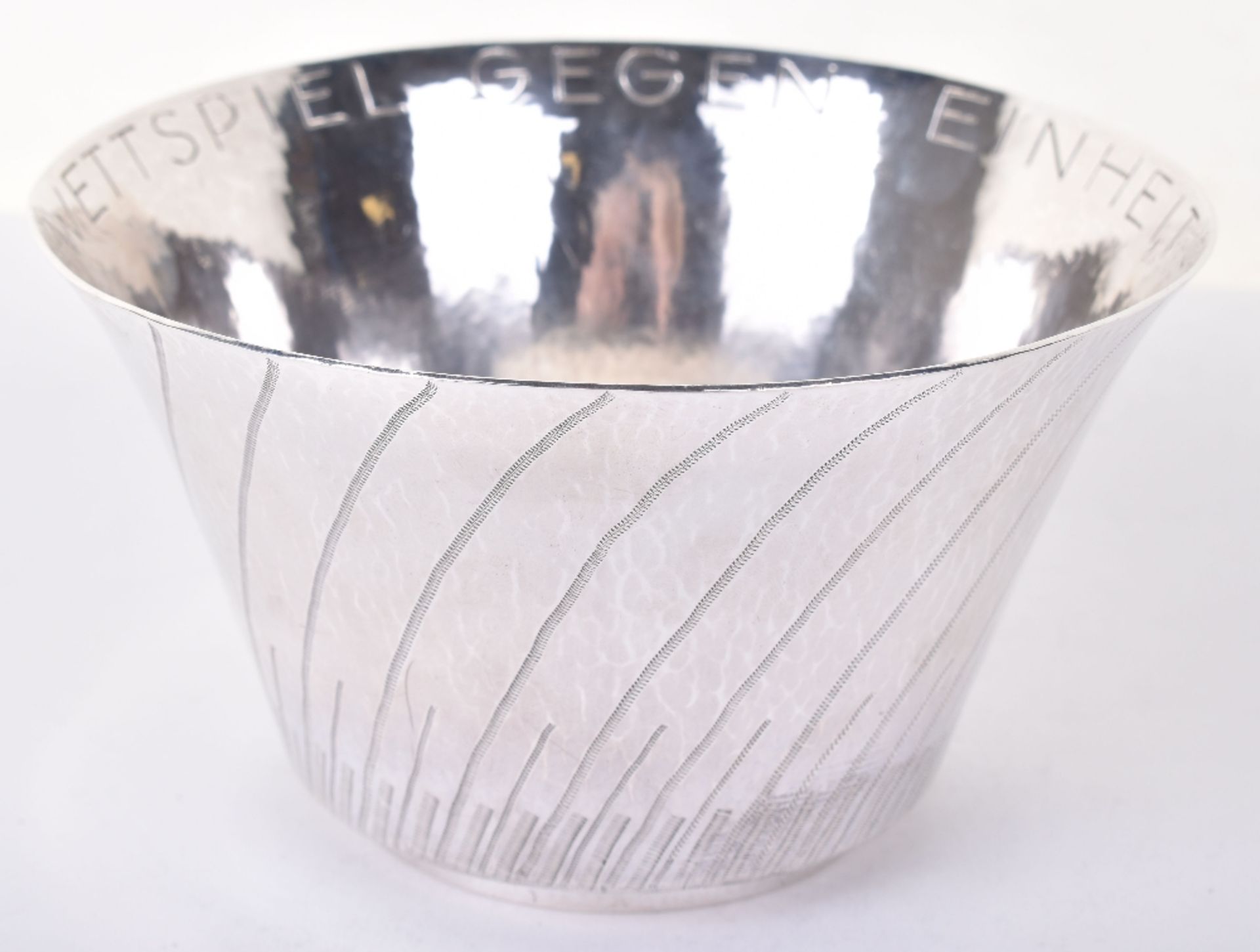 An Art Deco German silver bowl, by Josef Arnold, circa 1935 - Image 2 of 9