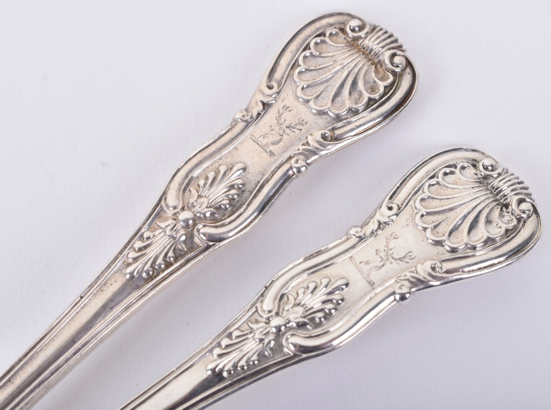 A pair of George IV fiddle and shell pattern silver spoons, by Paul Storr, London, 1821 - Image 7 of 7