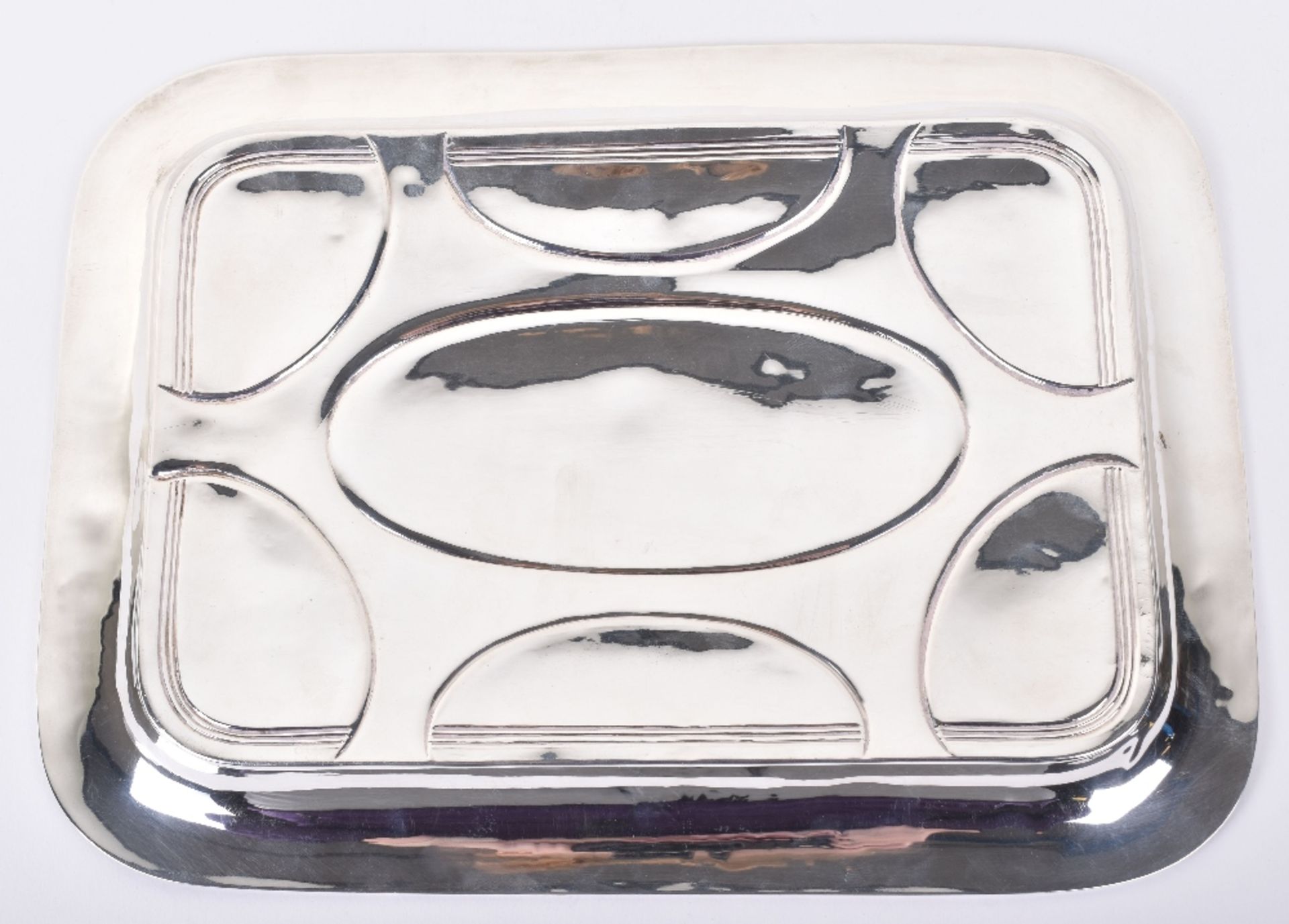 An Art Nouveau silver dish, by Henry Williamson, Birmingham 1920 - Image 5 of 5
