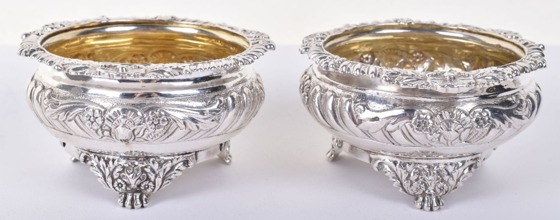 A matched pair of Georgian silver salt cellars, by Paul Storr, London 1817/1826 - Image 4 of 9