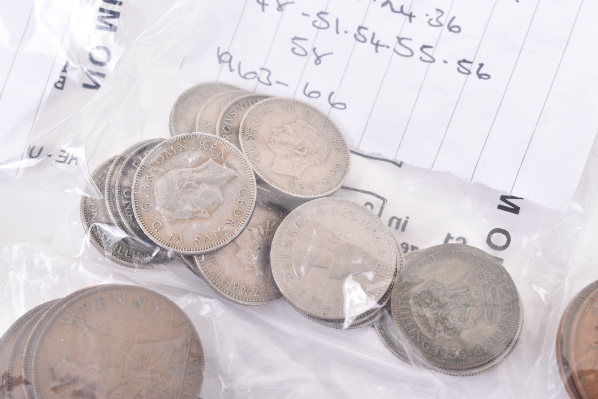 A mixed lot of British coins - Image 3 of 6