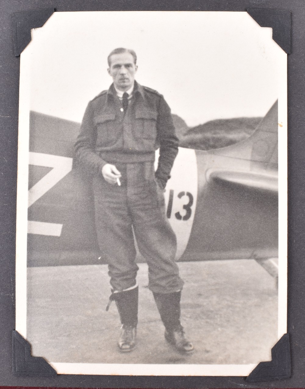 Outstanding WW2 Polish Fighter Pilots Photograph Album Grouping of Flight Lieutenant Antoni Lipkowsk - Image 3 of 42