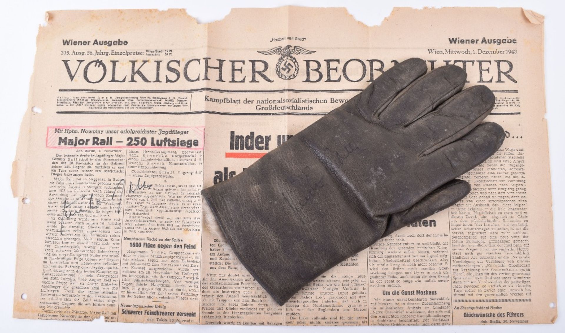 Luftwaffe Flying Glove Belonging to Fighter Ace Gunther Rall