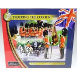 Britains set 40111, Trooping of the Colour Series HM Queen in Ivory Framed Phaeton