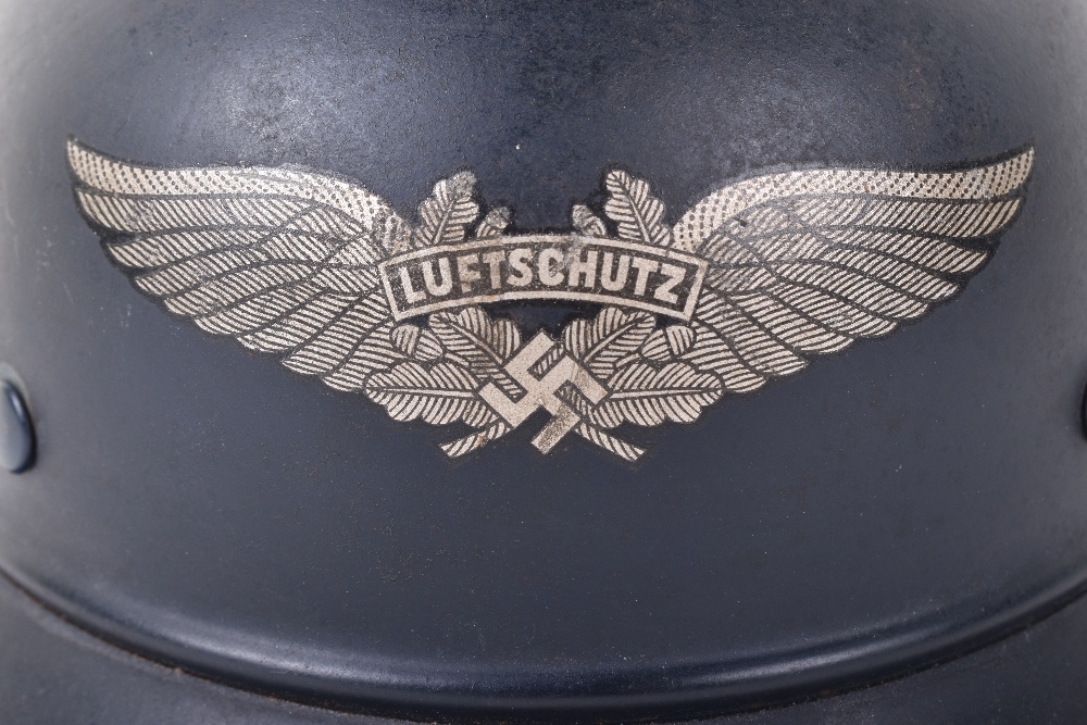 WW2 German Luftschutz Gladiator Pattern Steel Helmet - Image 10 of 10