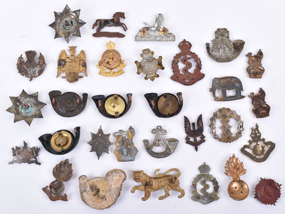 Selection of British Corps and Infantry Regiment Collar Badges - Image 2 of 2