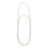 Long necklace in white gold and diamonds