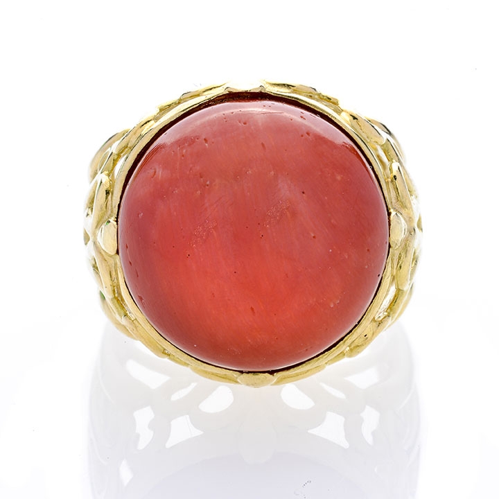 High ring in yellow gold and red coral paste - Image 2 of 2