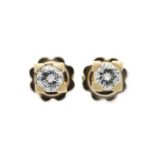 Pair of light point earrings in yellow gold and diamonds