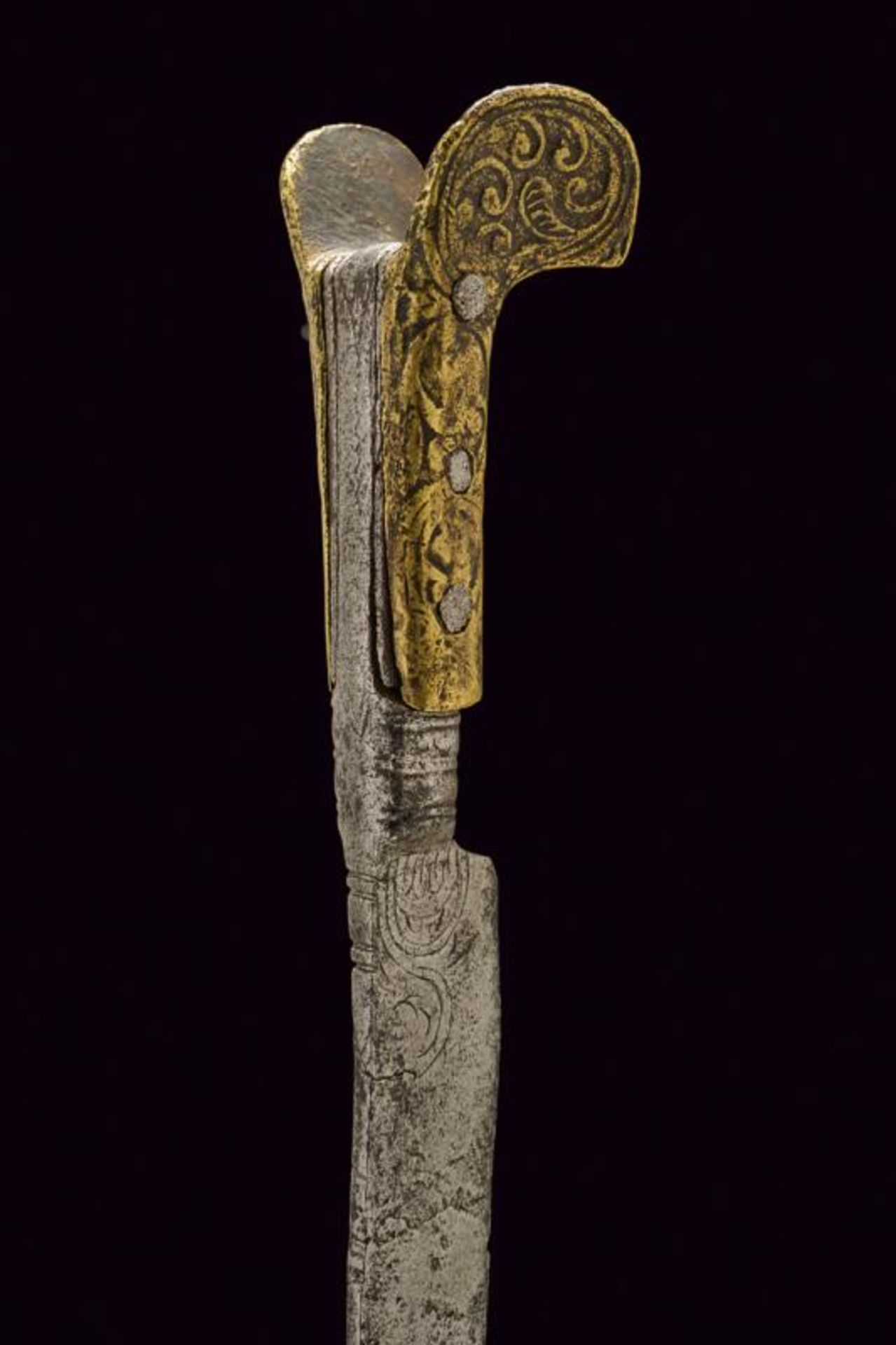 A yatagan knife - Image 2 of 4