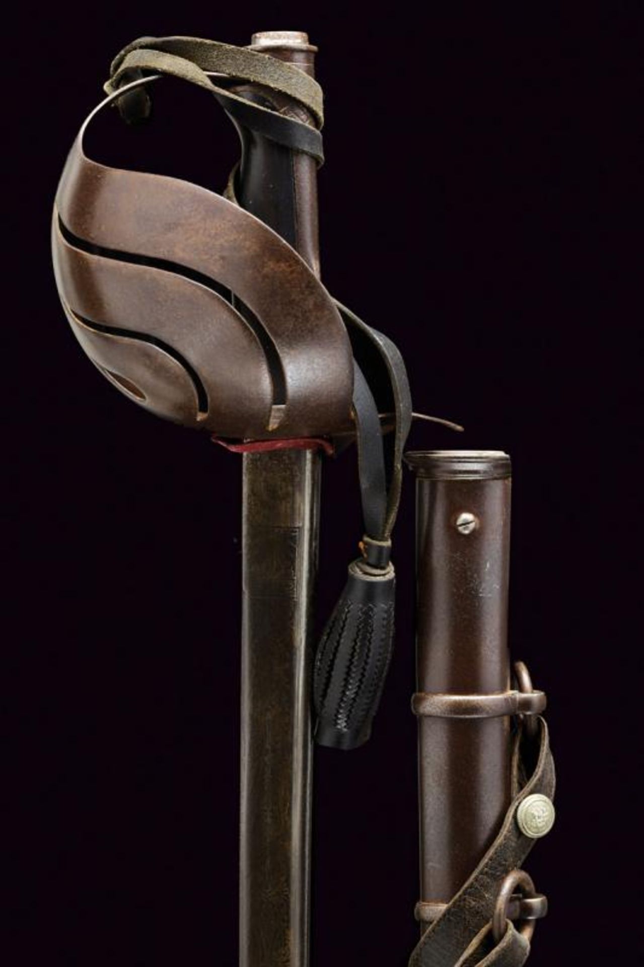 An 1873 model cavalry officer's sabre - Bild 2 aus 6