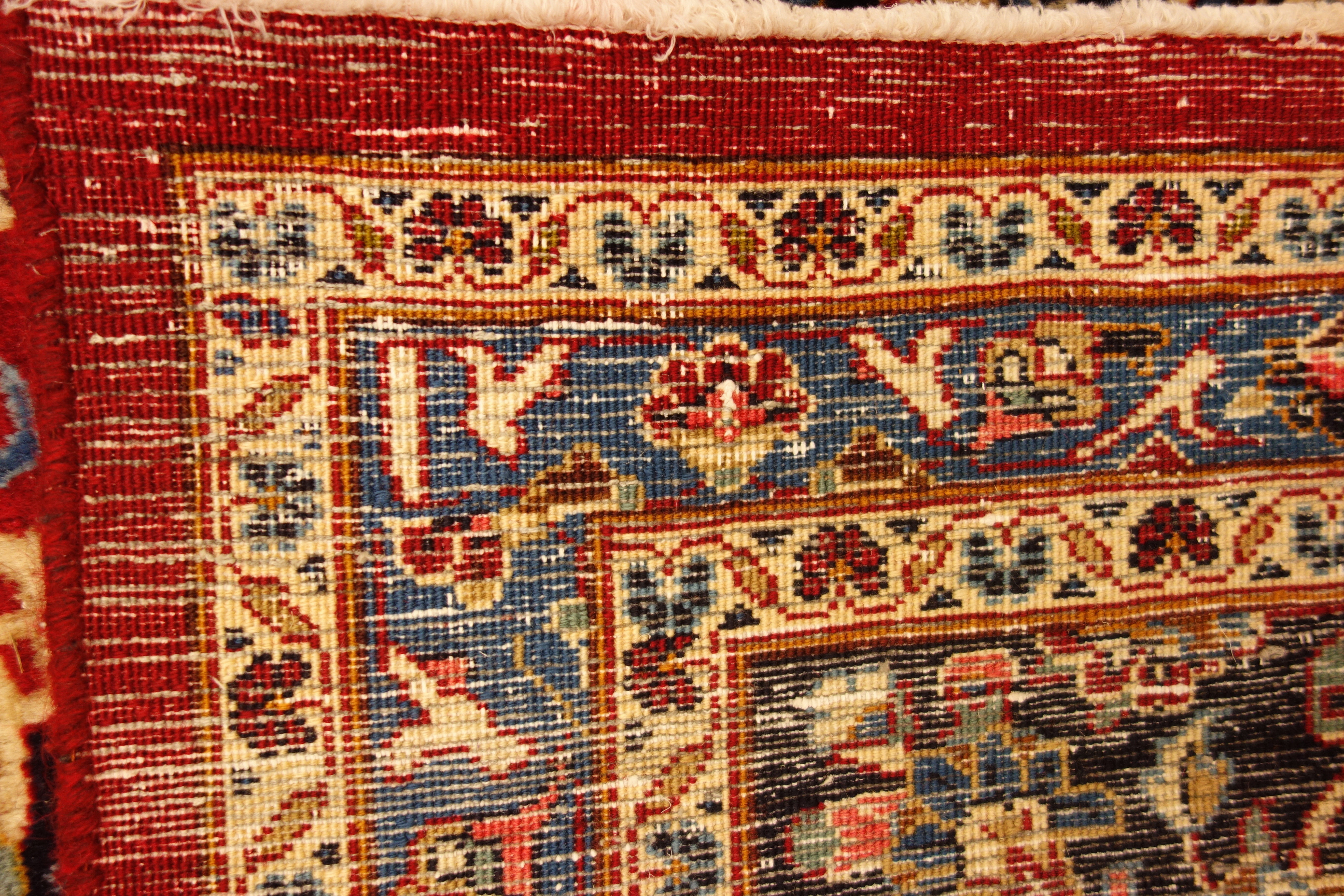 Persian Meshed red ground rug carpet, pointed medallion with rosette, - Image 4 of 4