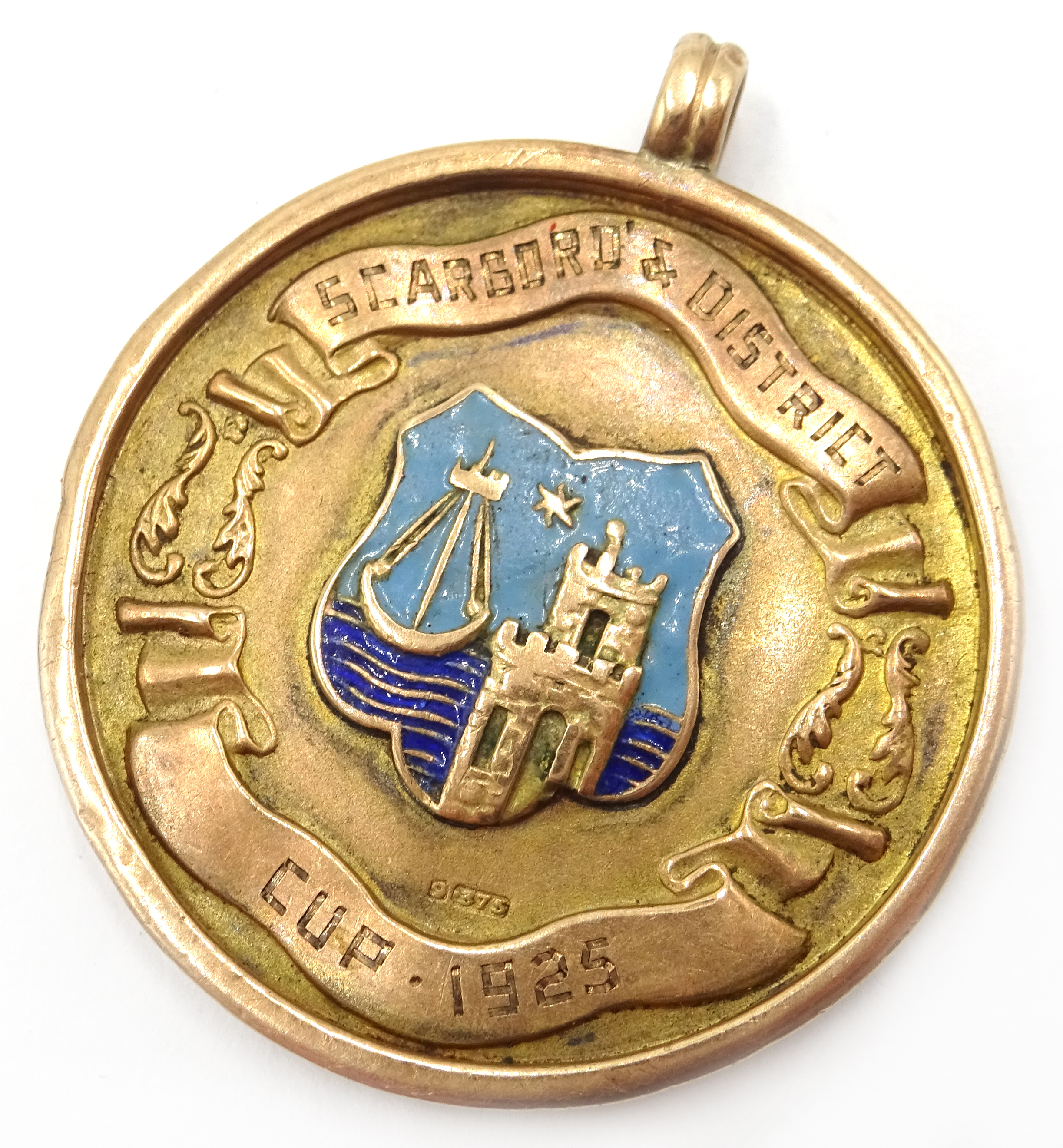 9ct gold 1925 Scarborough and District football medal by Fattorini and an Arts and Crafts silver - Image 5 of 5