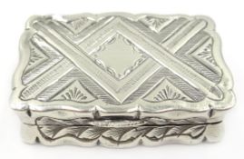 Victorian silver vinaigrette by George Unite Birmingham 1869, length 3.