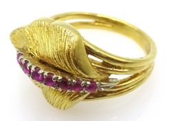 18ct gold (tested), leaf design ring, set with seven rubies, approx 6.