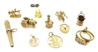 Collection of 9ct gold charms and others Condition Report weighable gold 11.