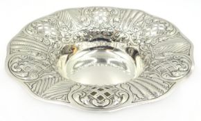 Silver circular bon-bon dish,