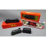 Hornby 'OO' gauge: three locomotives comprising Princess Class 4-6-2 'Princess Elizabeth' No.