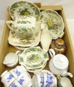 Mason's 'Strathmore' pattern part tea and dinner ware, Wilton Ware Imari baluster vase and cover,