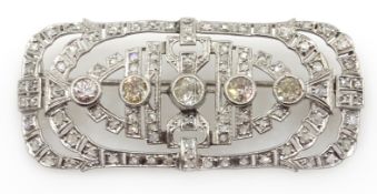 Edwardian platinum (tested) diamond brooch,