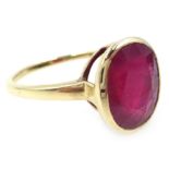 9ct gold ruby ring, hallmarked Condition Report Size R, approx 3.