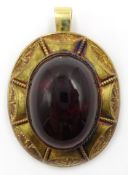 Victorian gold cabochon garnet mourning pendant,