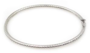 9ct white gold rope hinged bangle stamped 375, approx 14.