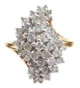 9ct gold diamond cluster ring, hallmarked Condition Report Approx 4.