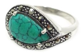 Turquoise and marcasite tear drop silver ring stamped 925 Condition Report <a
