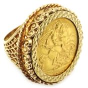 Gold loose mounted 1913 half sovereign ring, Melbourne mint,