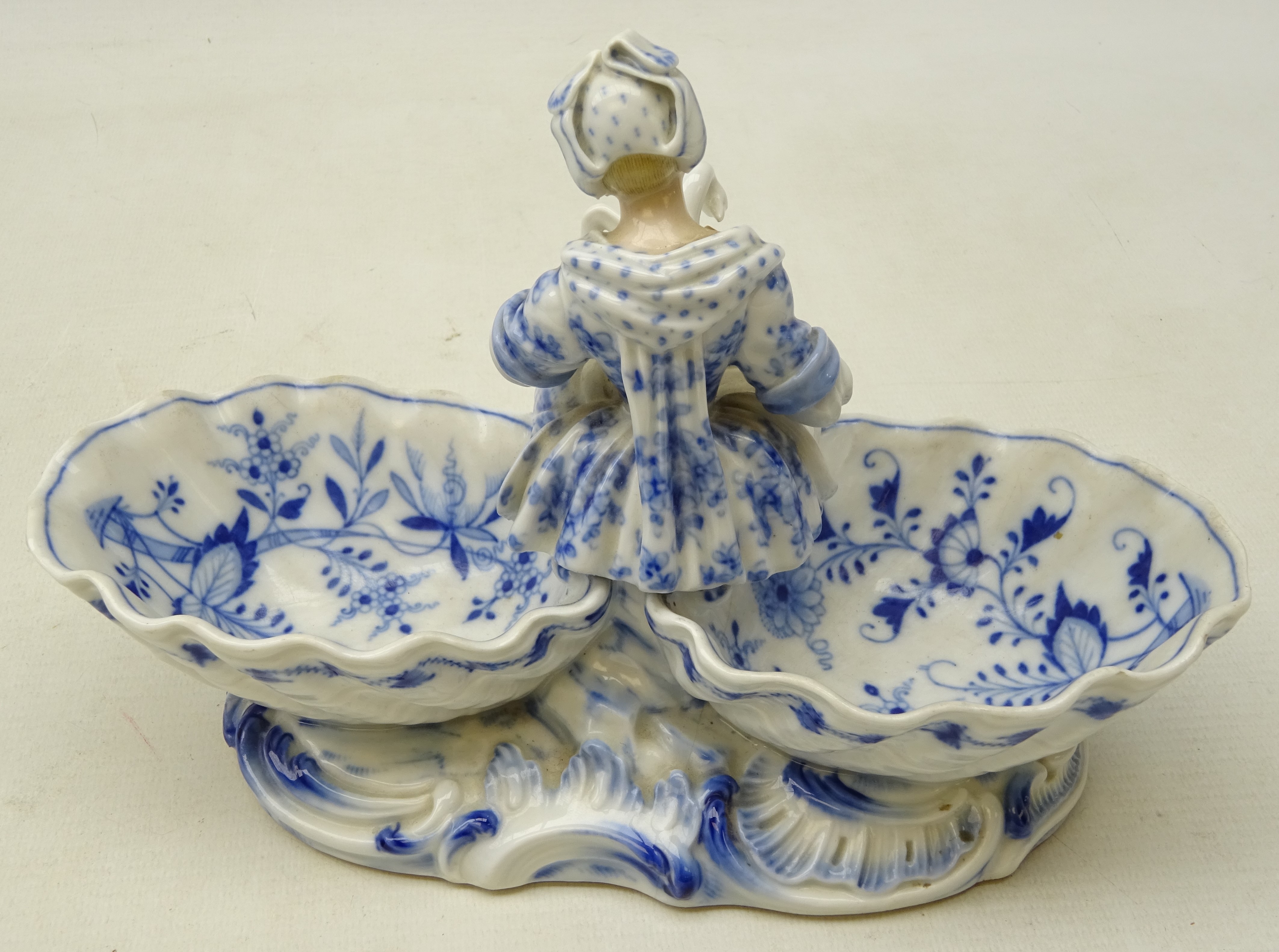 Pair of Dresden blue & white porcelain double salts, - Image 7 of 9