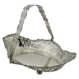 Edwardian silver swing handle basket, pierced decoration by Goldsmiths & Silversmiths Co Ltd,