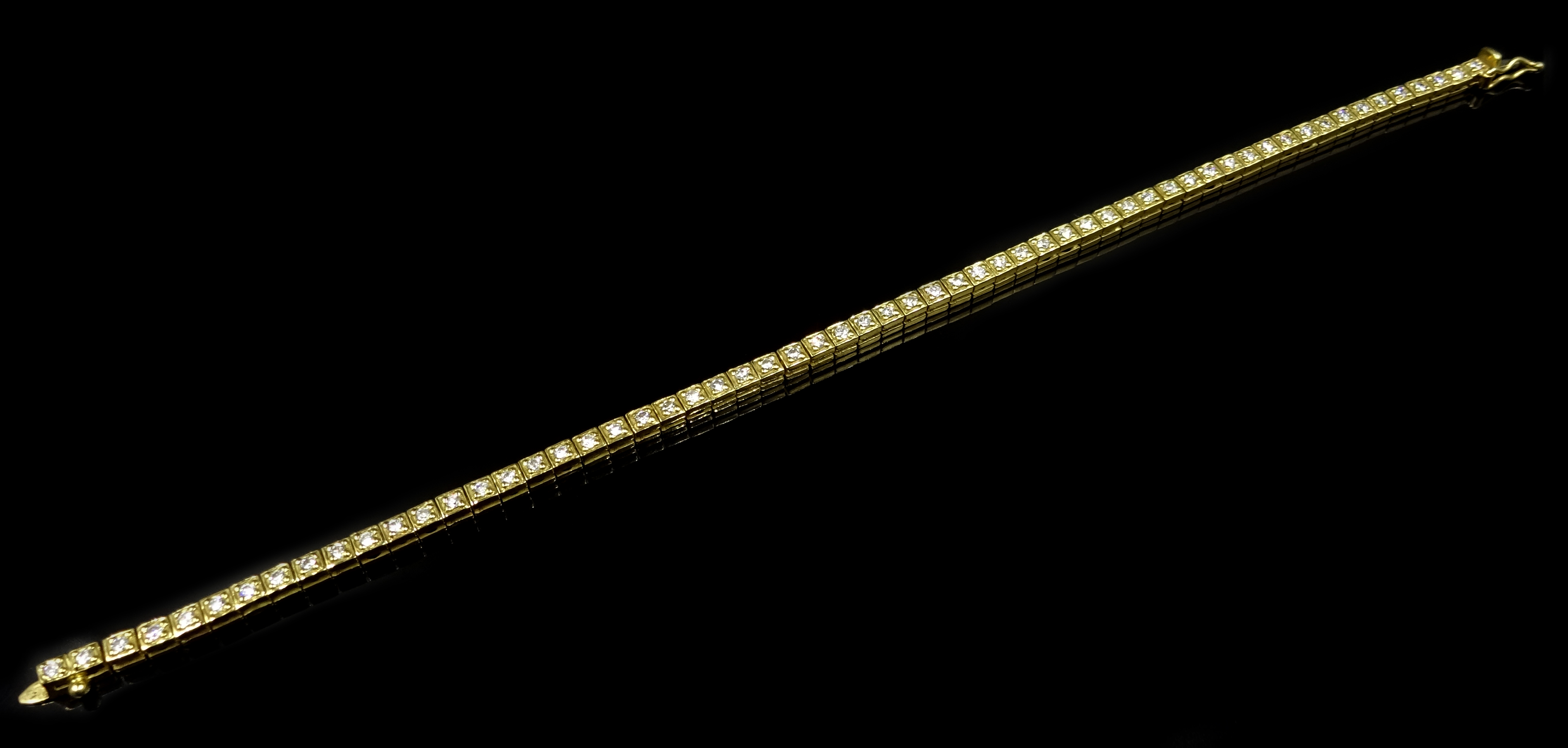 Diamond 18ct gold line bracelet, stamped 750 Condition Report Approx 11. - Image 2 of 5