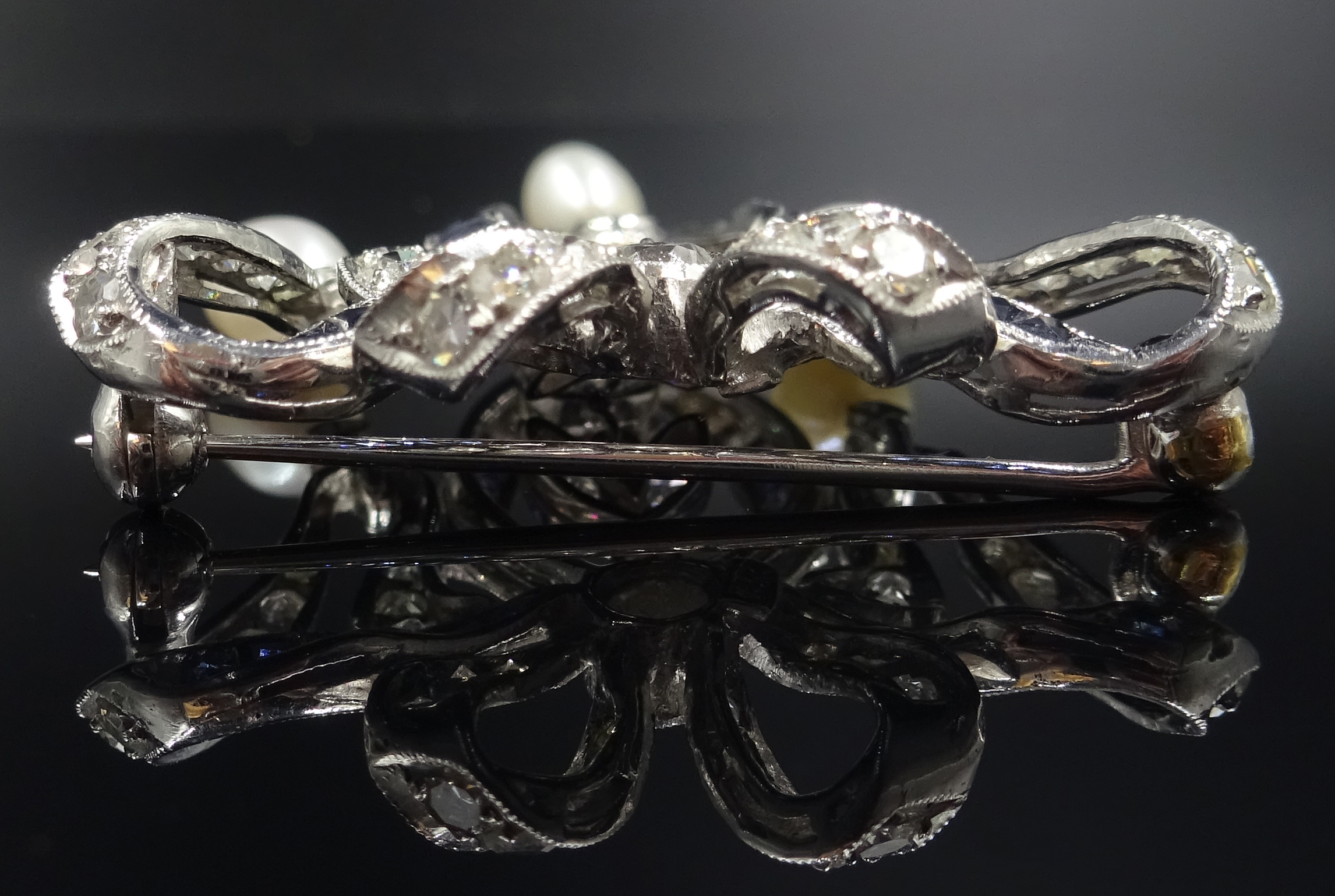 Diamond, sapphire and pearl white gold bow brooch, - Image 2 of 5